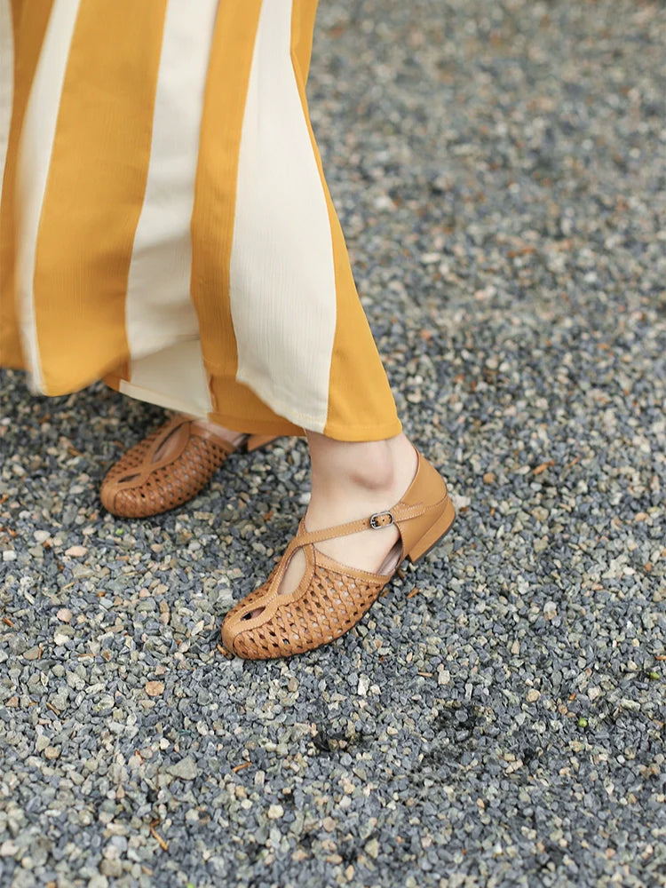 Модернизированные сандалии из воловьей кожи Hu Tao 胡桃 из орехового дерева времен династии Тан