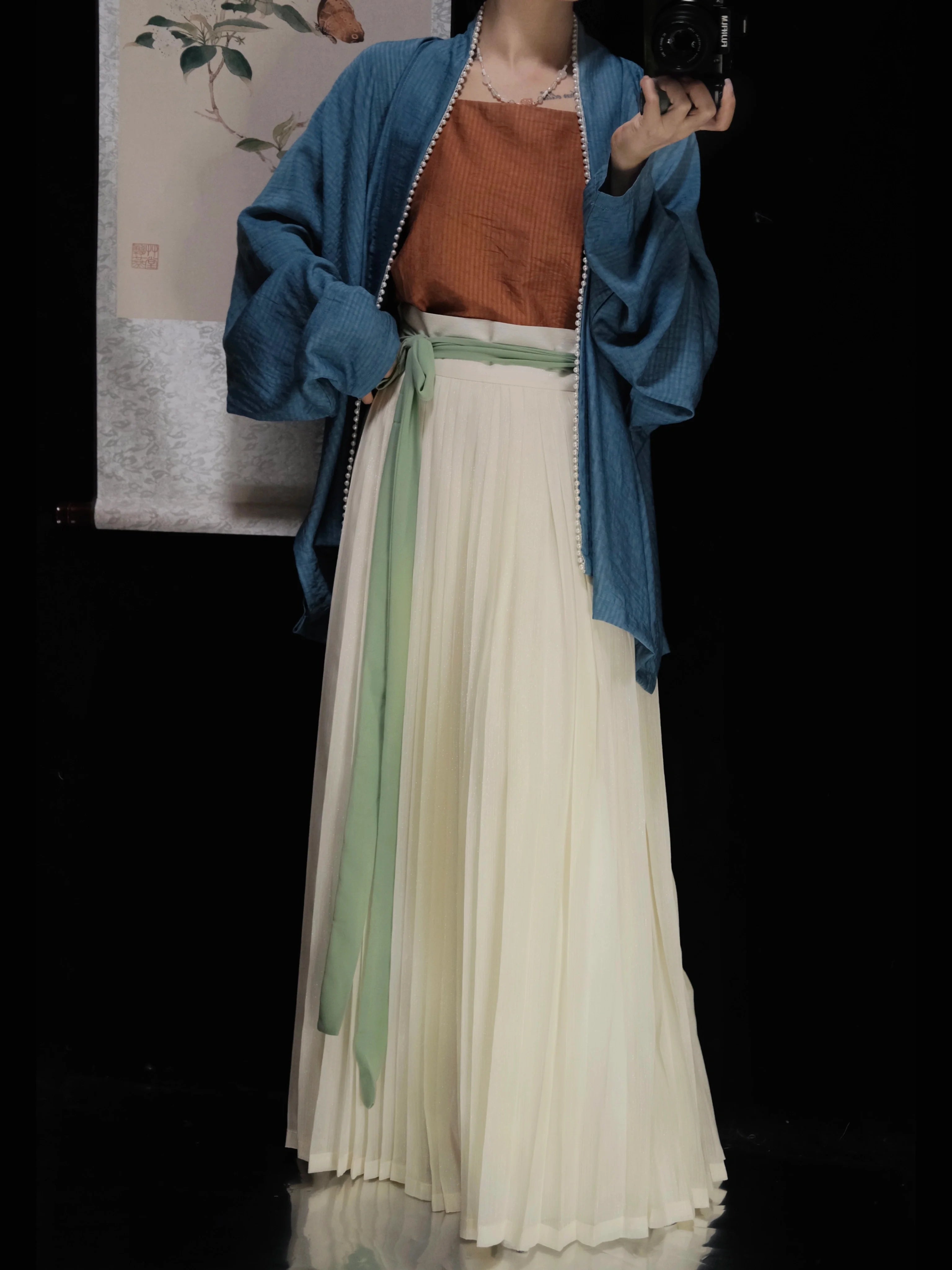 Pu Tao 葡萄 Raisin Dynastie Song Diverses jupes Baidiequn