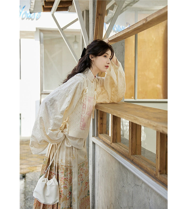 Lu Lu 陆陆 Deer Deer Modernized Ming Dynasty Knit Zhuyao & Mamian Skirt Set