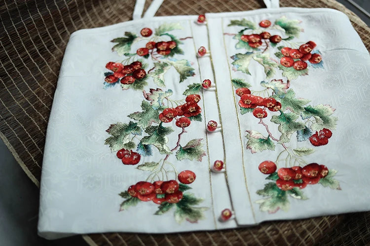 Шань Чжа 山楂 Боярышник династии Мин Нижнее белье Чжуяо с ручной вышивкой