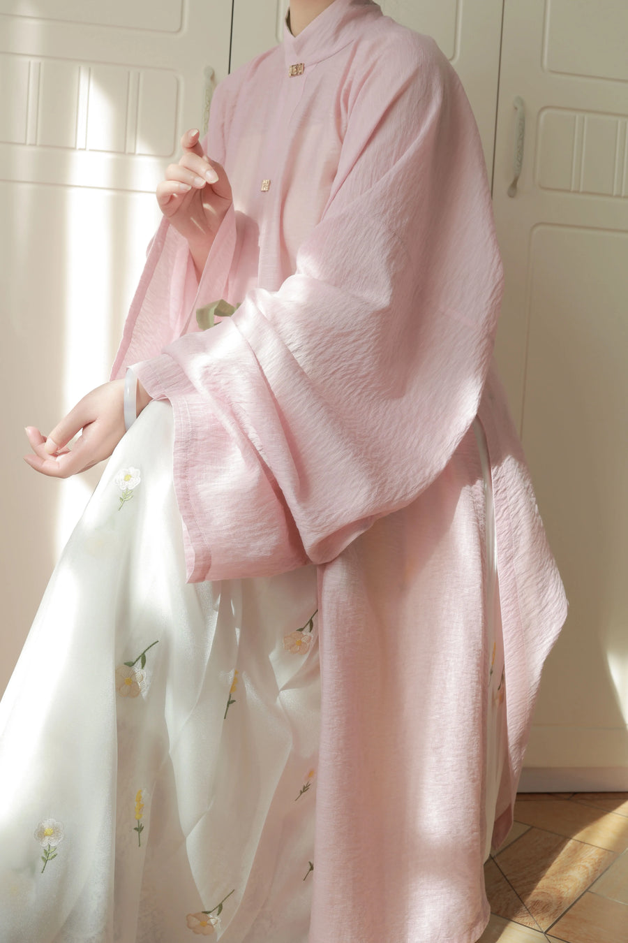 Fenfen 粉粉 Пудрово-розовый летний топ Ming Dynasty Liling Duijin Changshan