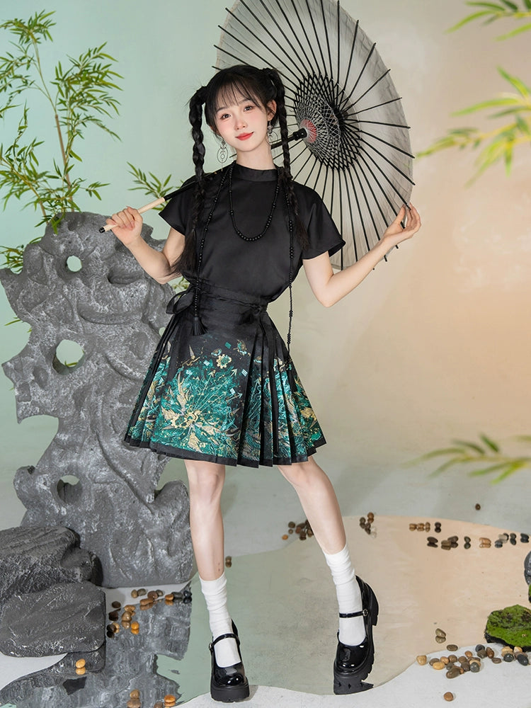 XUAN JI 玄机 Jupe courte mystérieuse en forme de visage de cheval