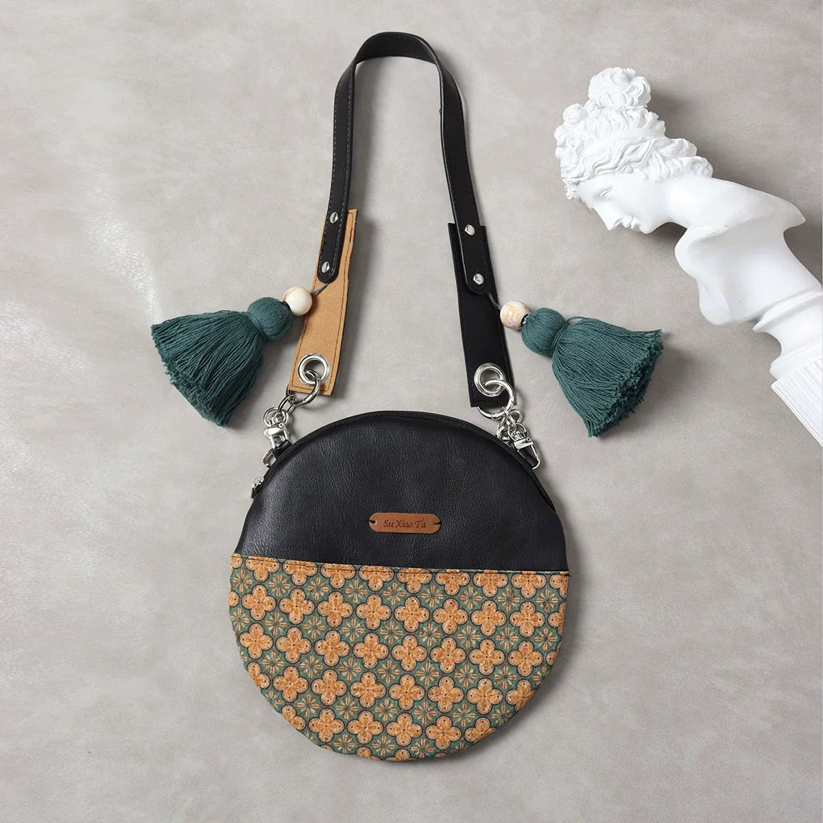 Юань Гу Хуа 圆古花 Круглый кожаный кошелек с древним цветком