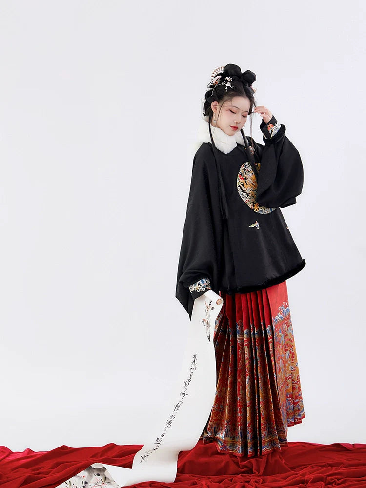 Лун И 龍椅 Драконий Трон Династии Мин Набор Юаньлинпао и Бицзя Аокюнь