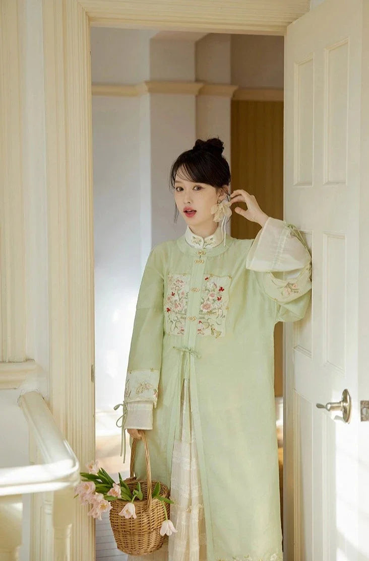 Рай 天堂 Модернизированный комплект династии Мин Юаньлин Чаншань Мамиан Весенний Аокюнь