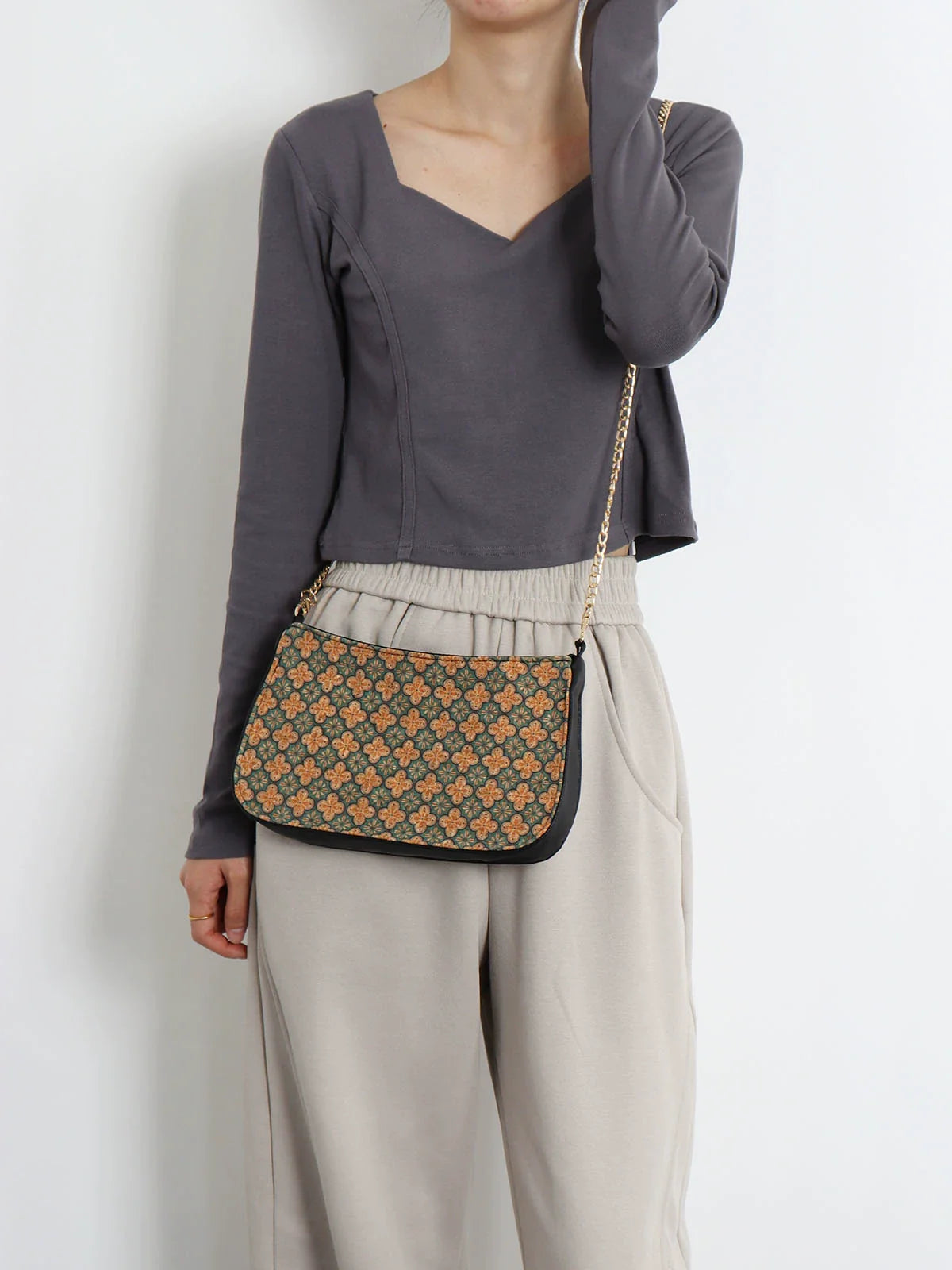 Шуан Гу Хуа 双古花 Двусторонний кошелек на плечо с древним цветком