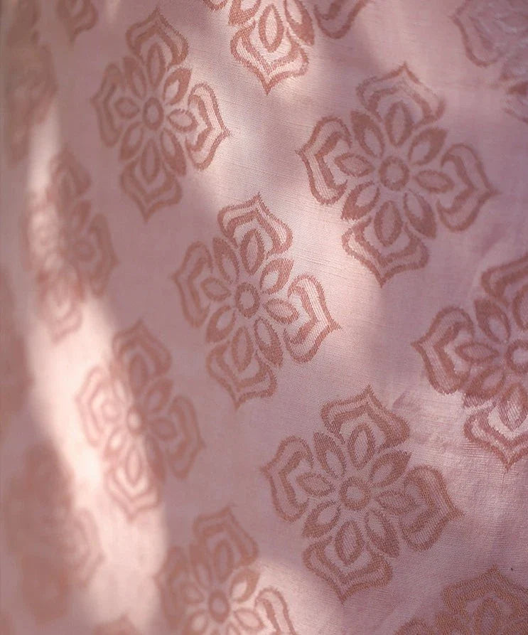 Tao Fen 桃粉 Персиковый пудровый атласный жаккардовый узор 1930-х годов Qipao