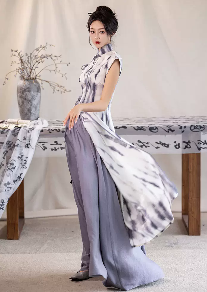 Mist 云烟 Robe Qipao moderne 2 pièces