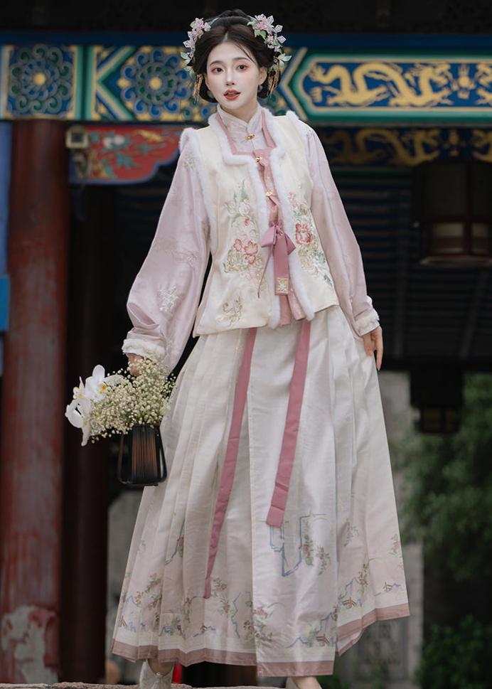 Huaruo 花若 2025 New Year MING DYNASTY HANFU