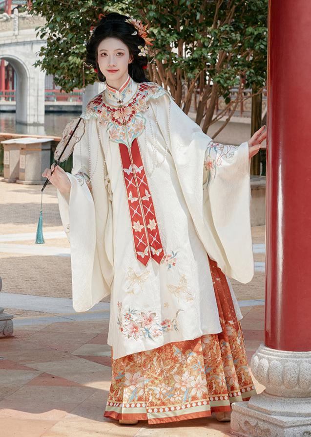 Linghuadie 灵花蝶 MING DYNASTY HANFU SET
