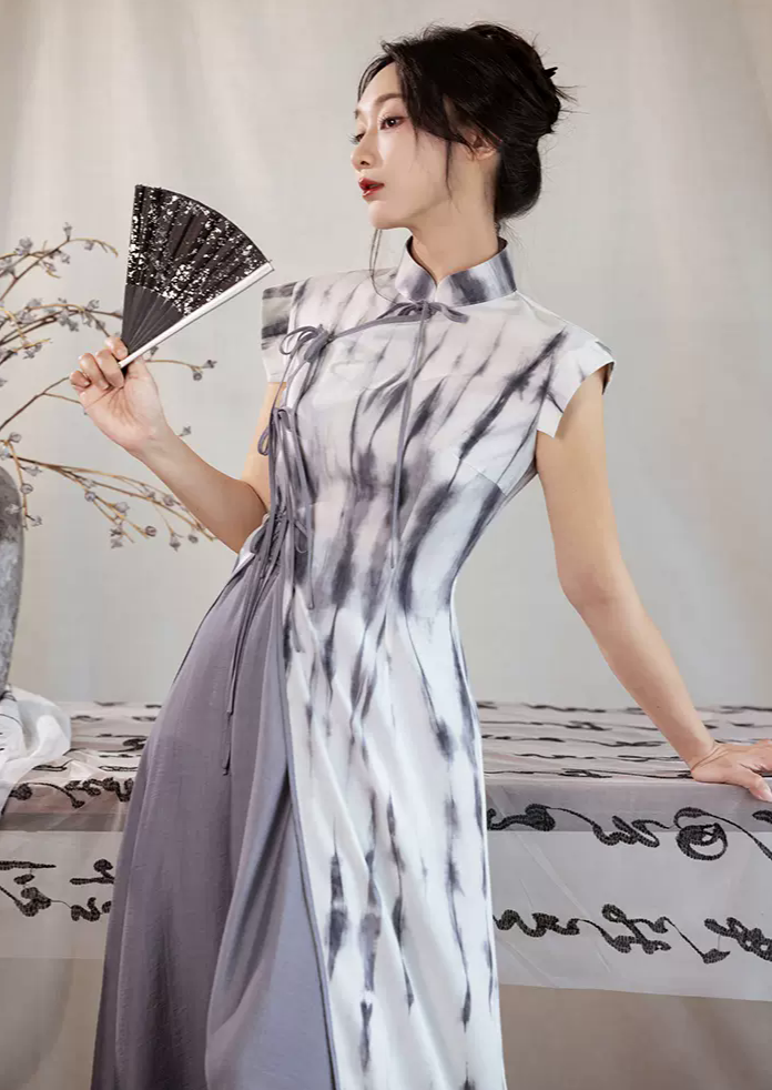 Mist 云烟 Robe Qipao moderne 2 pièces