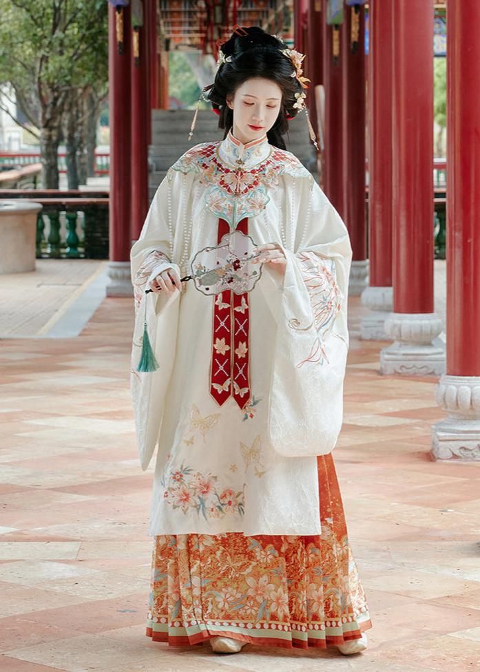 Linghuadie 灵花蝶 MING DYNASTY HANFU SET