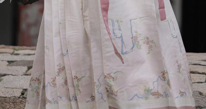 Huaruo 花若 2025 New Year MING DYNASTY HANFU