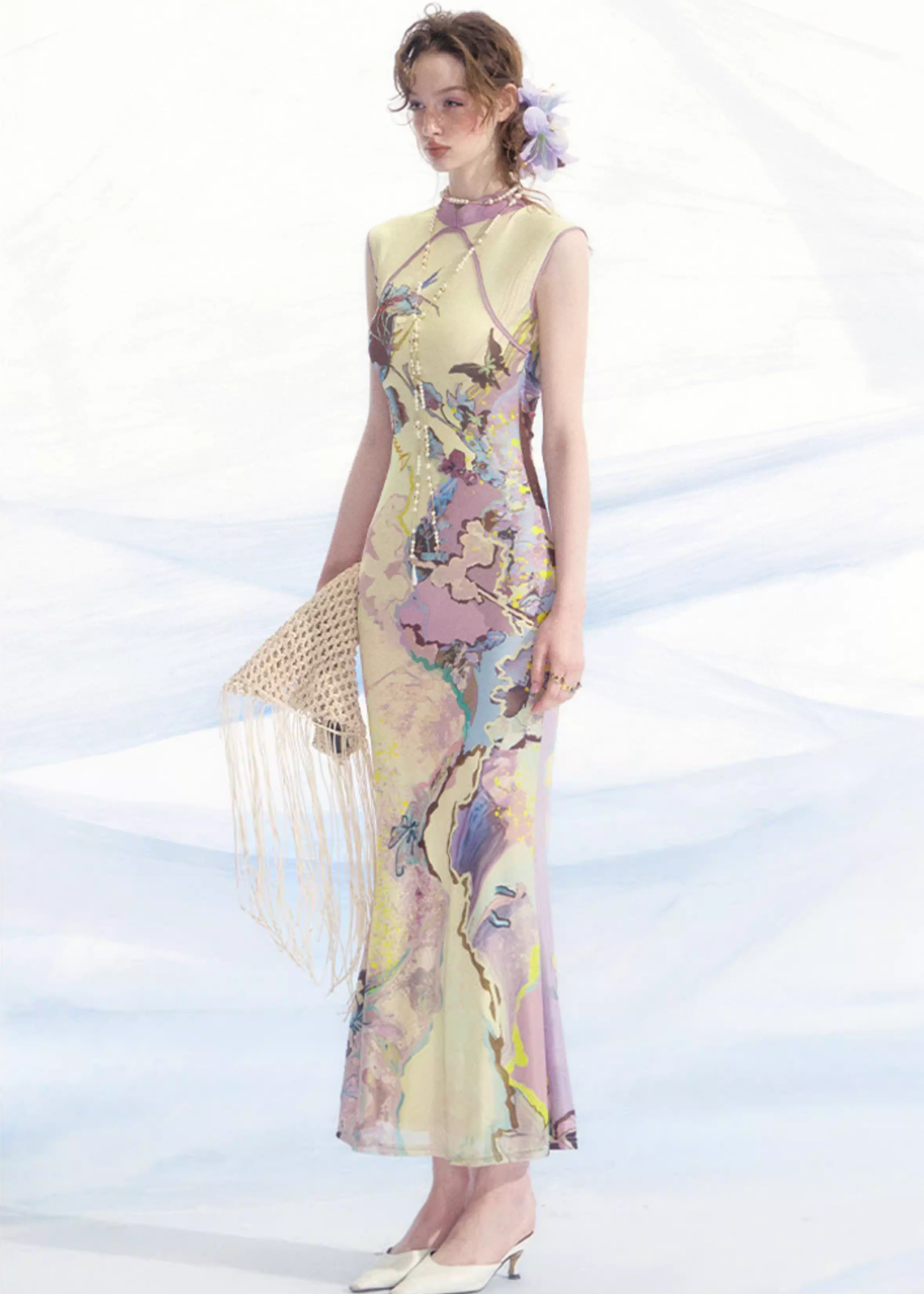Luoman Ci 罗曼词 Romance Language New Chinese Style Colorful Sleeveless Qipao