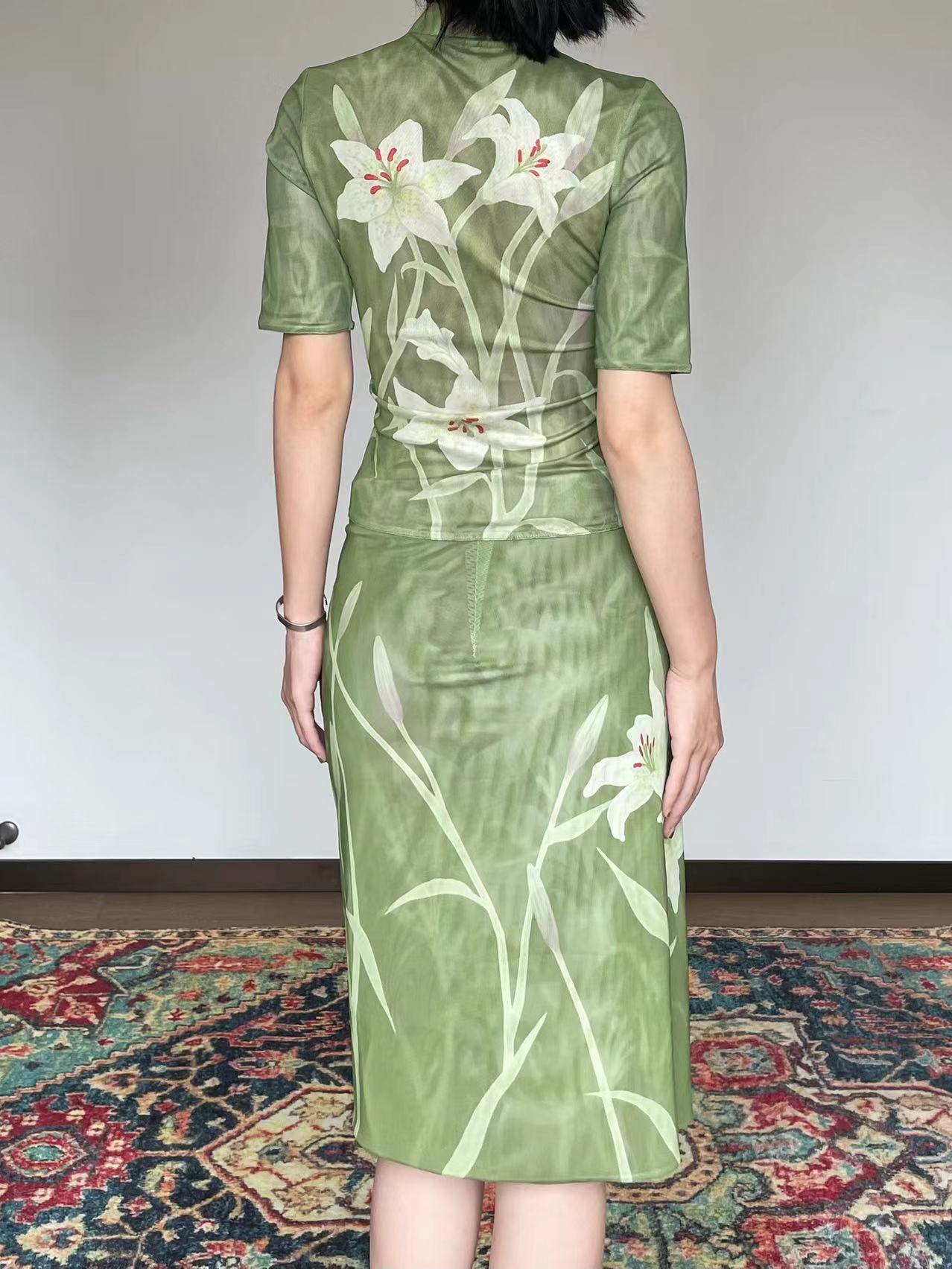 Shi Liu 湿露 Humidity New Chinese Style Double Sided Short Sleeve Qipao Top