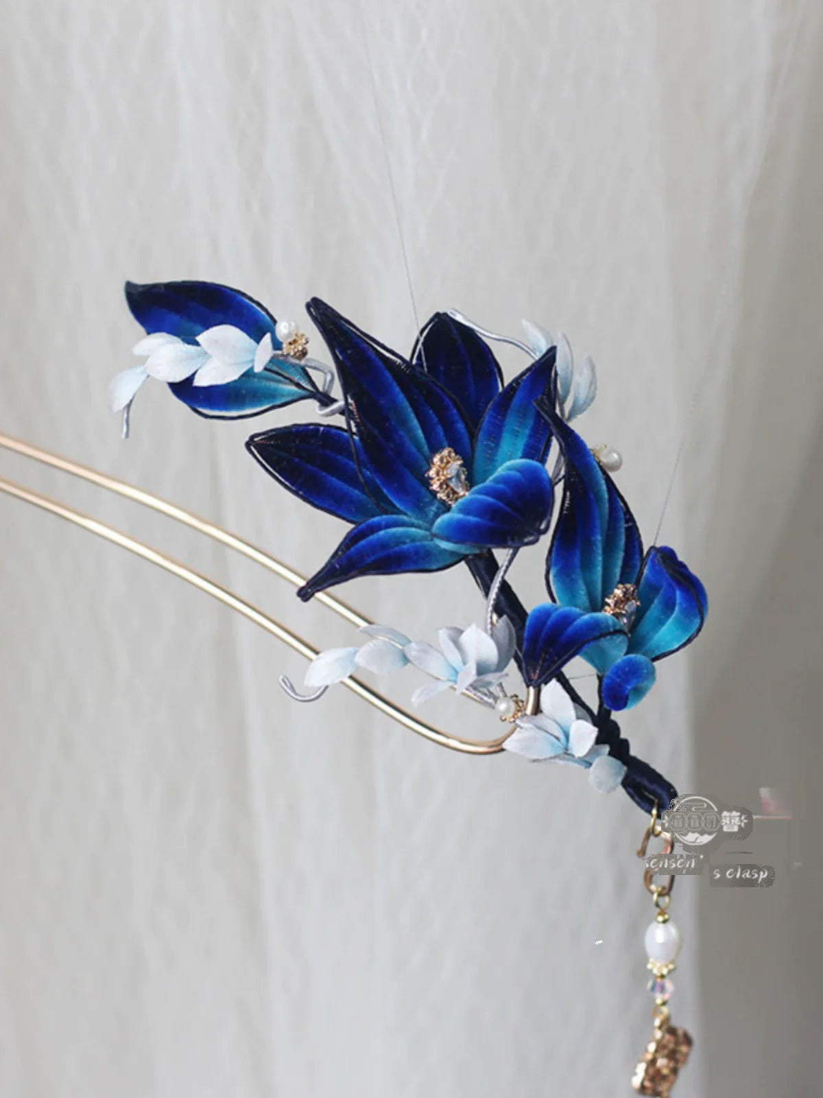 Youfang Ting 幽芳亭 Pavilion of Subtle Fragrance New Chinese Style Velvet Flower Tassel Hairpin