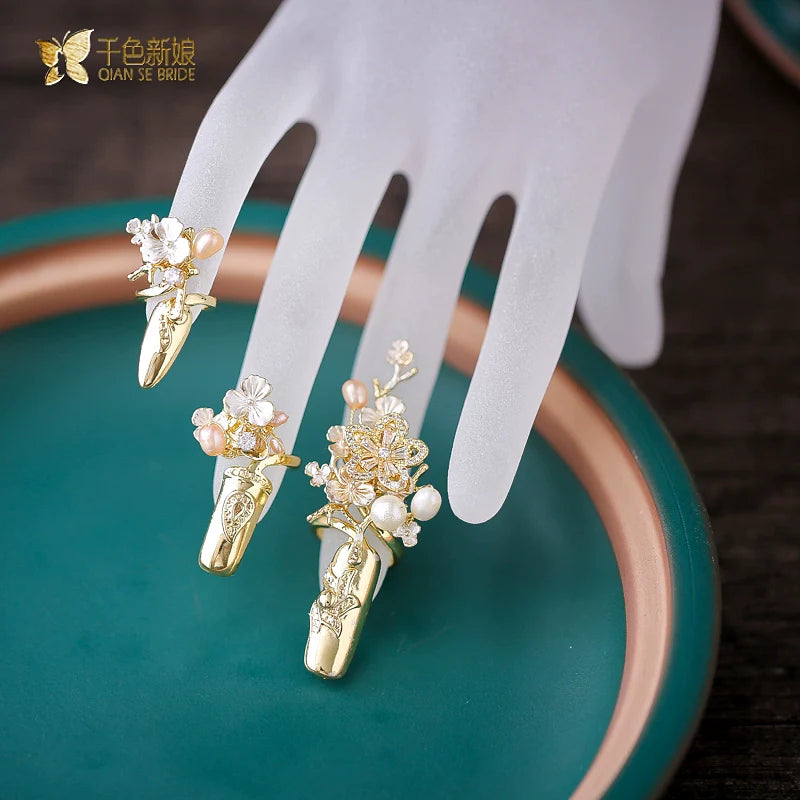 Lóng Huā 龙花 Dragon Flower New Chinese Style Finger Nail Guards